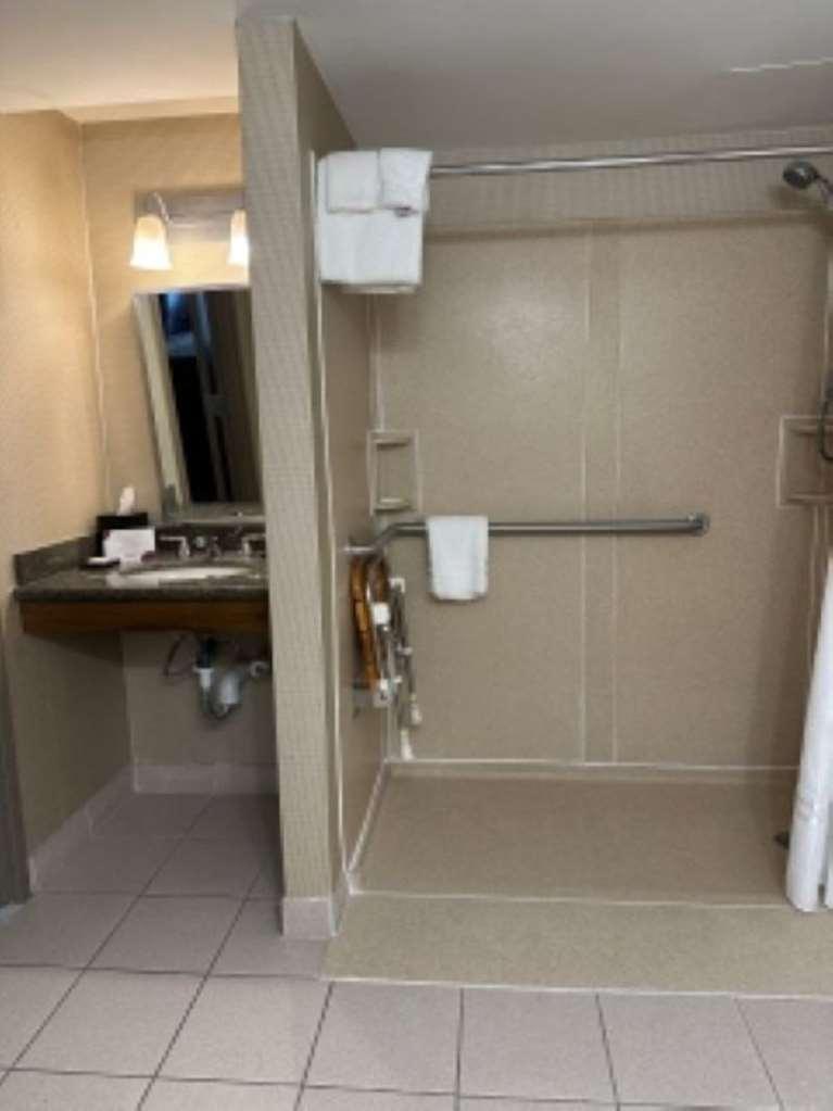 Grand Resort Hotel - Mt Laurel - Philadelphia Mount Laurel Εξωτερικό φωτογραφία