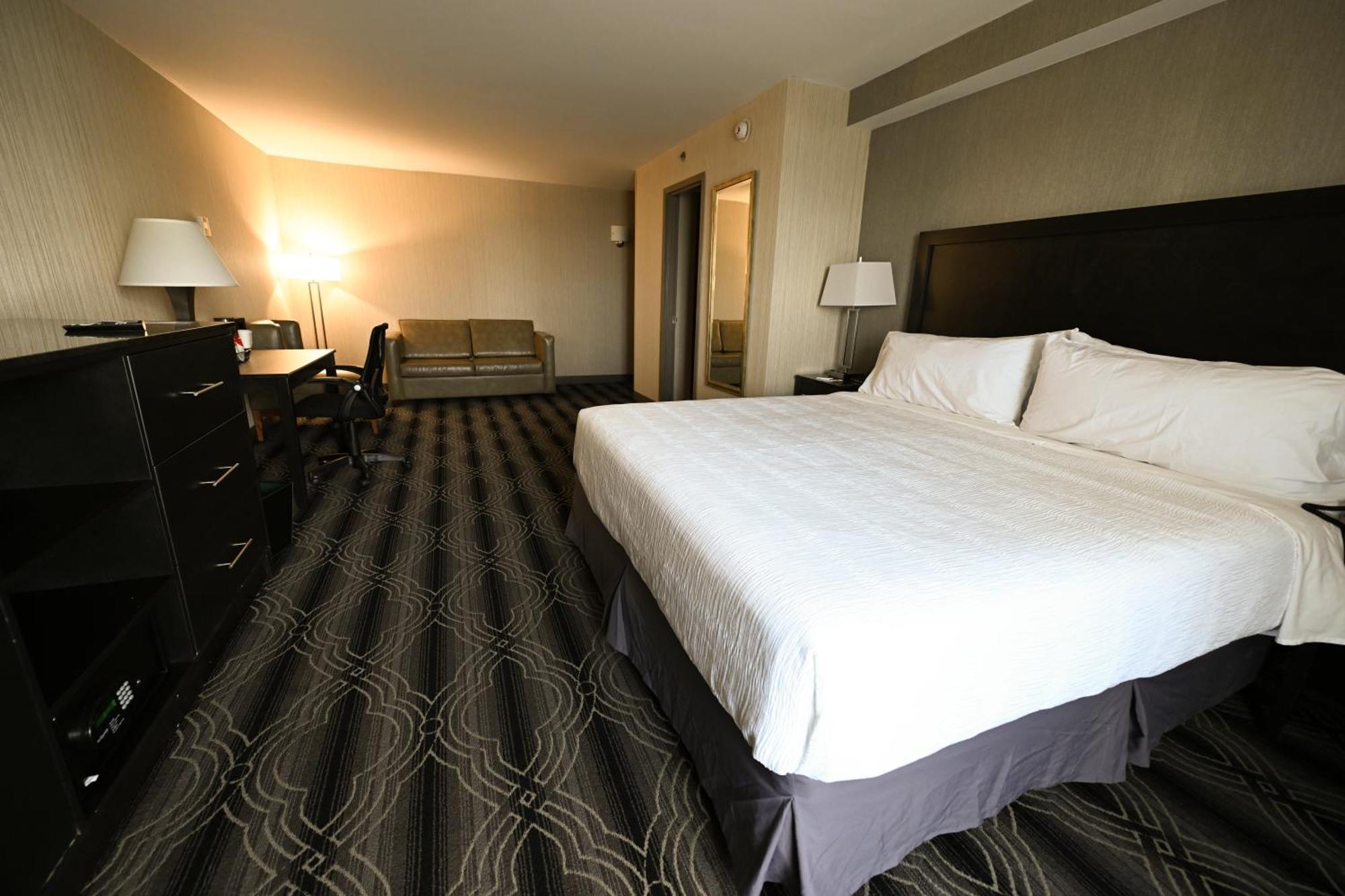 Grand Resort Hotel - Mt Laurel - Philadelphia Mount Laurel Εξωτερικό φωτογραφία