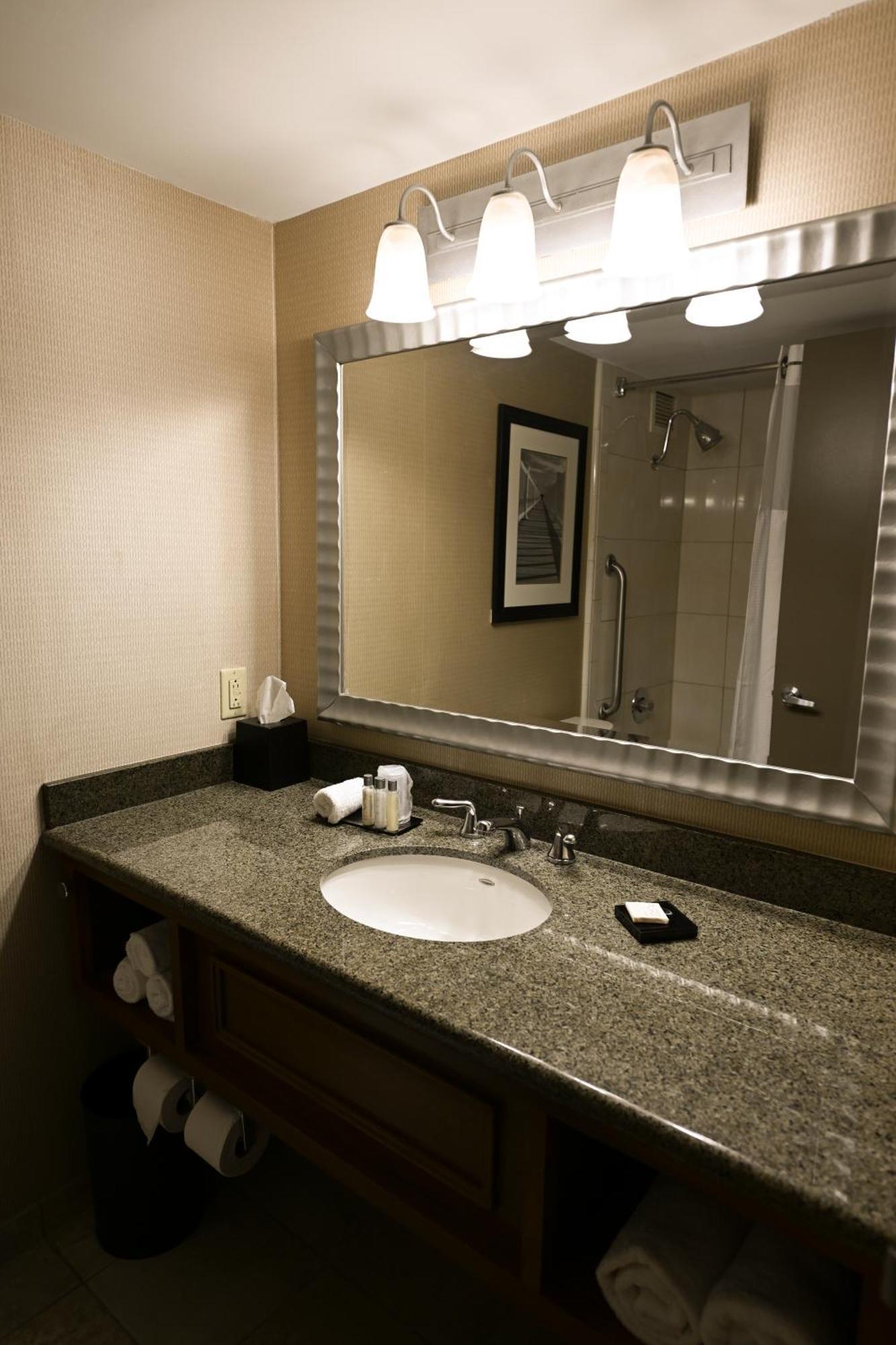 Grand Resort Hotel - Mt Laurel - Philadelphia Mount Laurel Εξωτερικό φωτογραφία
